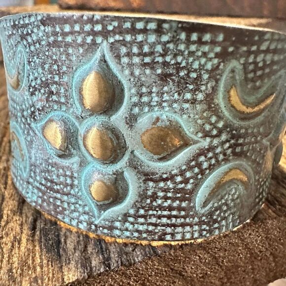 Handcrafted Artesian Boho Brass Patina Bracelet, Aqua and Brown Arabic Flower, - Picture 1 of 8